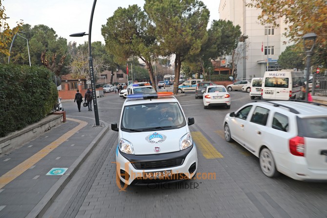 Akhisar Belediyesi Tasarruf Yaparak Araç Filosunu Genişletti