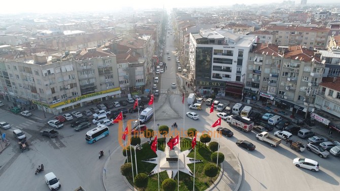 Akhisar’da İki Cadde Daha Prestij Kazanacak