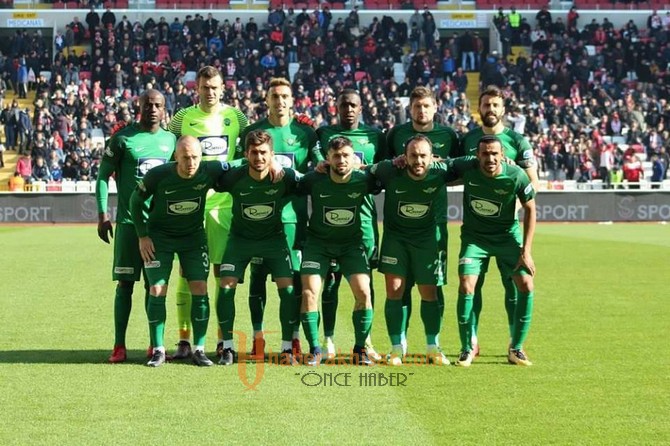 Demir Grup Sivasspor; 1 - T.M Akhisarspor; 1