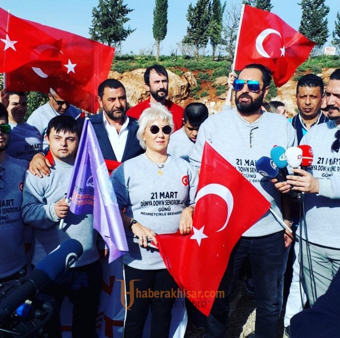 Akhisarlı Down sendromlu çocuklardan Mehmetçiğe destek