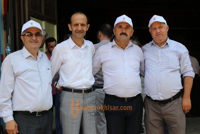 Manisa Milletvekili Uğur Aydemir, sanayi esnafı ile buluştu