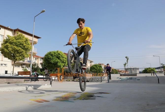 Başkan Dutlulu Gençlere Sözünü Tuttu, Skate Park Hizmete Açıldı