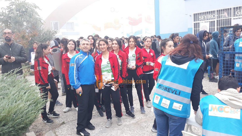 Zeynep Gülin Öngör Gençlik Spor Kulübünden Oryantiring’te İki Türkiye Derecesi