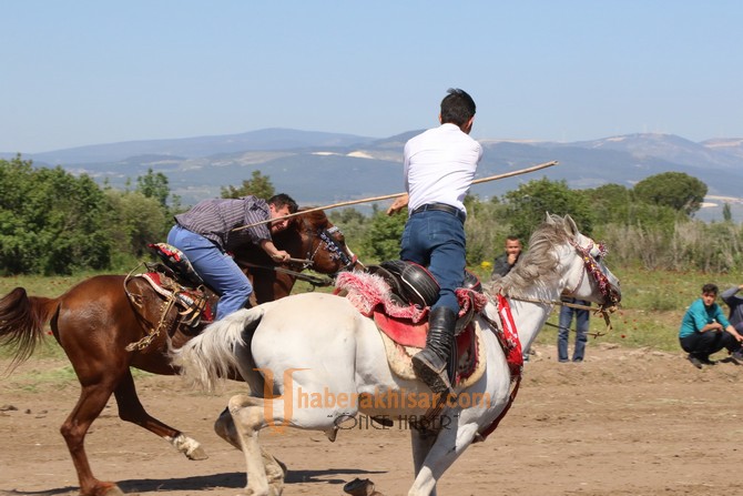 At Panayırı halk oyunları ve cirit atışları ile son buldu