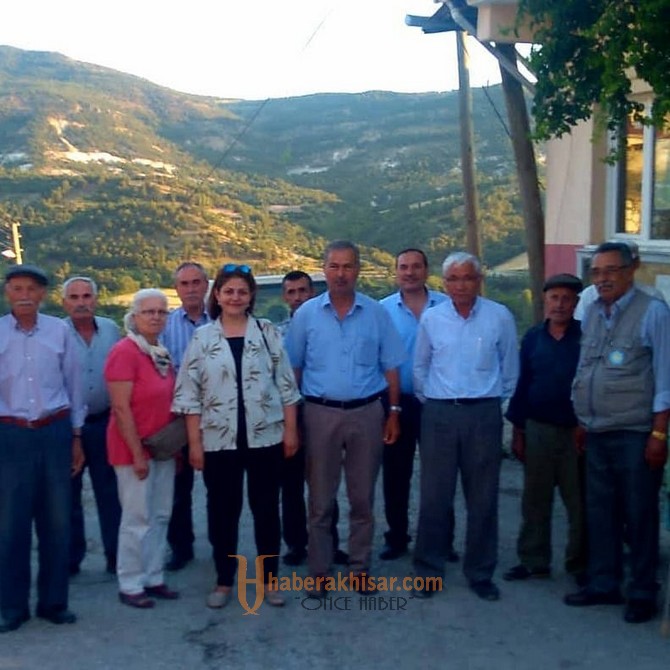 Milletvekili Adayı Aslı Öz 17 ilçesinde İYİ'lik Rüzgarı Estiriyor