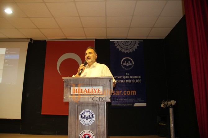 Türkiye Birincisi Hafıza Akhisar’da Ödül Takdim Töreni Düzenlendi