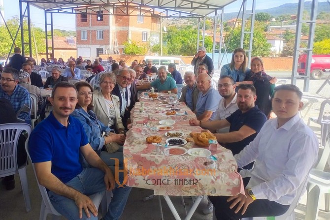 CHP Akhisar İlçe Örgütü, Köy Hayırlarına Katıldı