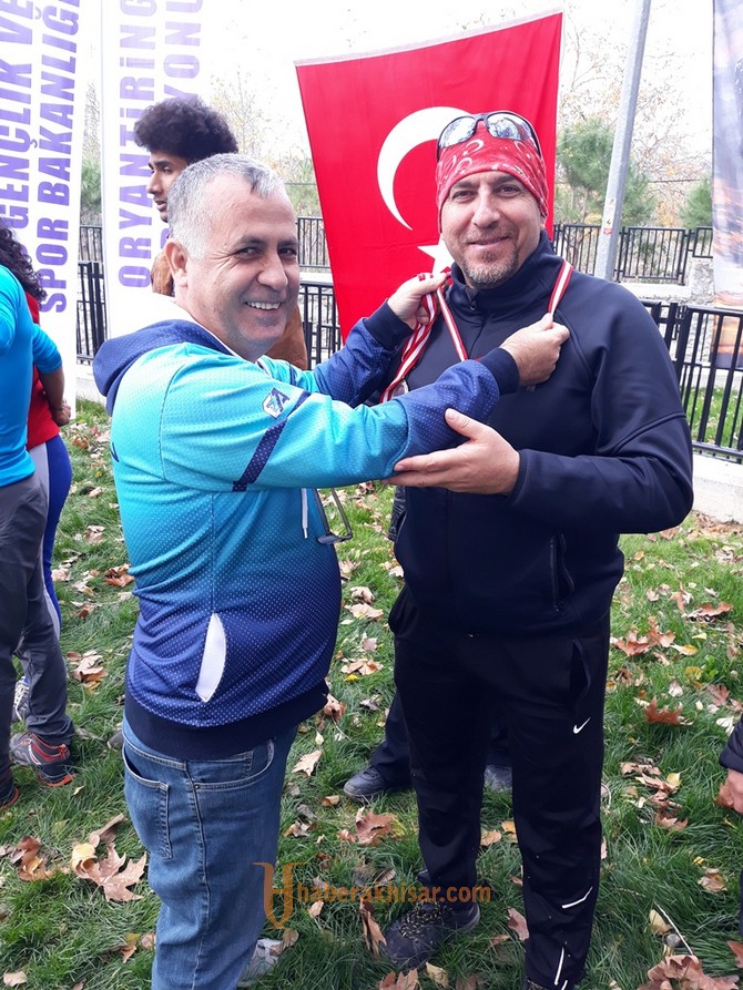 Akhisar Gücü S.K. İzmir’den 13 Madalya İle Döndü
