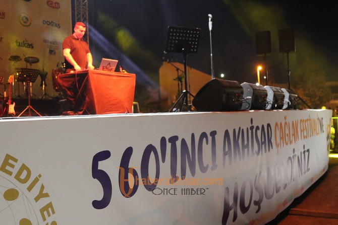 560.Çağlak Festivali finalinde Gökhan Tepe’den utulmaz bir gece