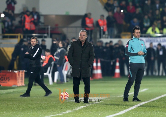 T.M. Akhisarspor; 1 - Galatasaray; 2