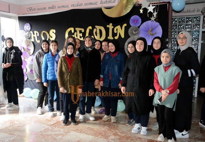 Adnan Menderes Kız Anadolu İHLde Ramazan Sokağı Açıldı