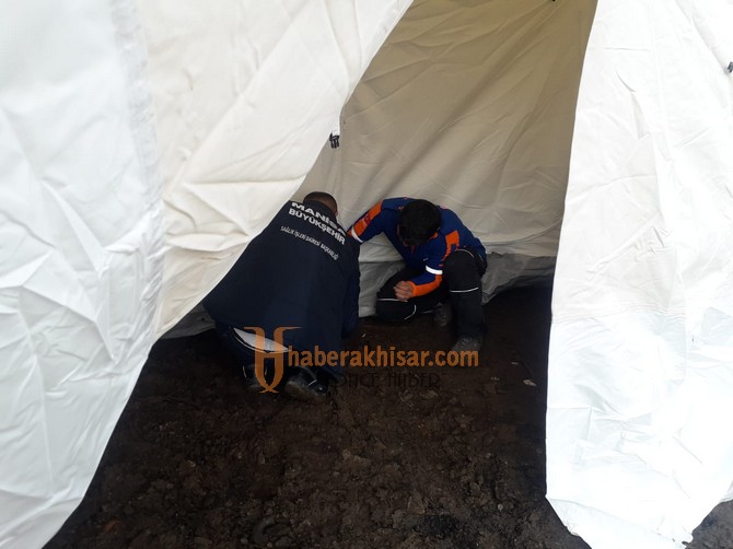 Selçikli’de Deprem Çadırları Kuruldu