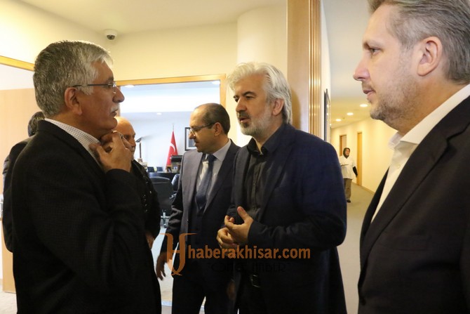AK Parti Akhisar İlçe Teşkilatından, Salih Hızlı’ya ziyaret