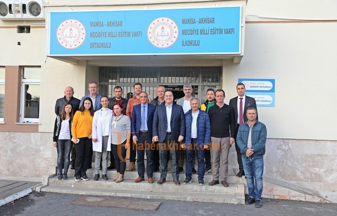 Akhisar Belediyesi, Mecidiye Okulu’nun İhtiyaçlarını Karşıladı