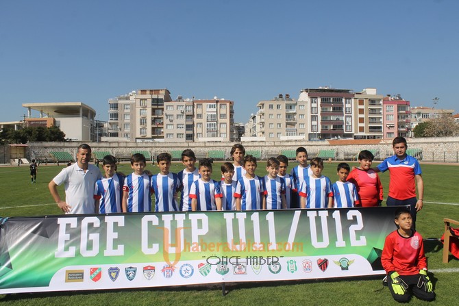 11 ve 12 yaş Ege Cup turnuvası sona erdi